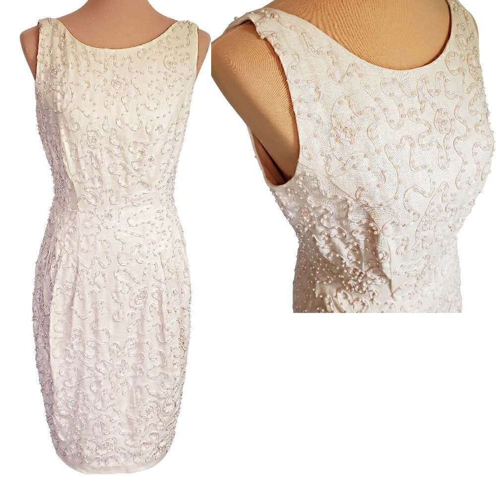 Carmen Marc Valvo Light Pink  Beaded Dress
